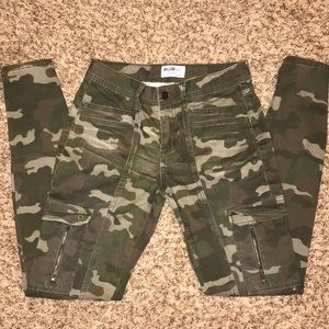 Camo pants